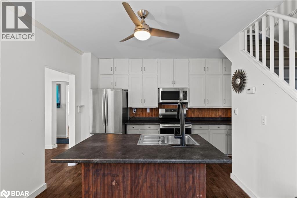 151 Huston Street, Burk's Falls, Ontario  P0A 1C0 - Photo 10 - 40774747