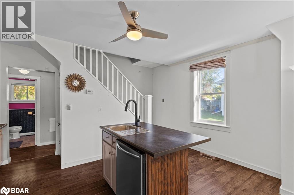 151 Huston Street, Burk's Falls, Ontario  P0A 1C0 - Photo 11 - 40774747