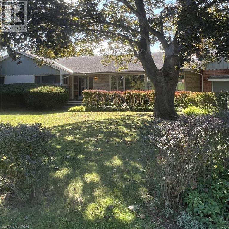 132 Hillcrest Avenue, Flamborough, Ontario  L9H 4X8 - Photo 2 - 40778719