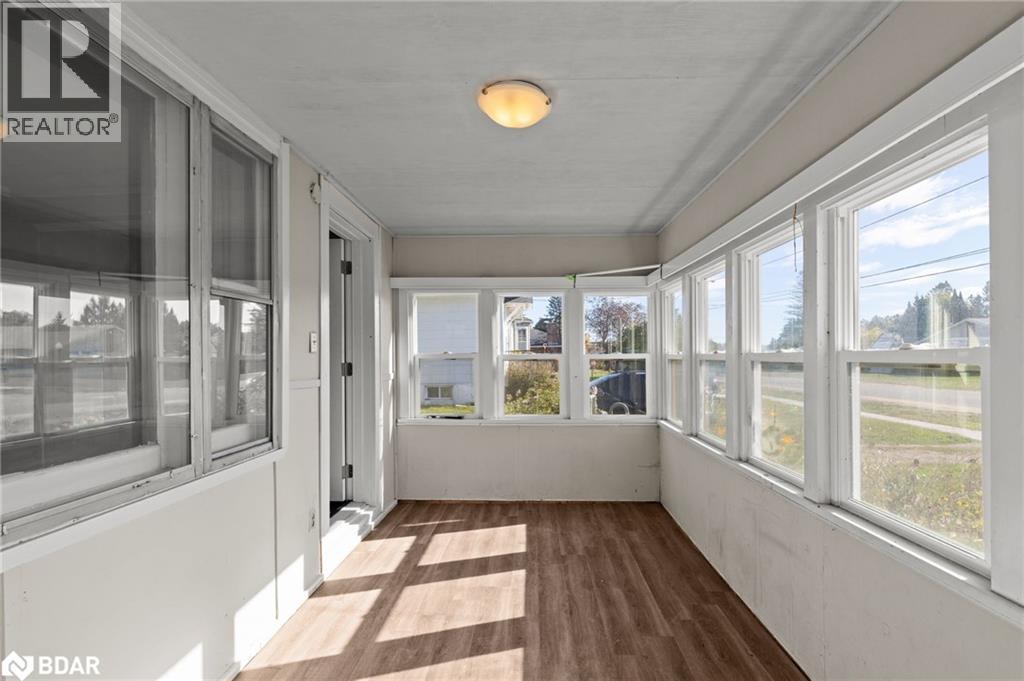 151 Huston Street, Burk's Falls, Ontario  P0A 1C0 - Photo 6 - 40774747