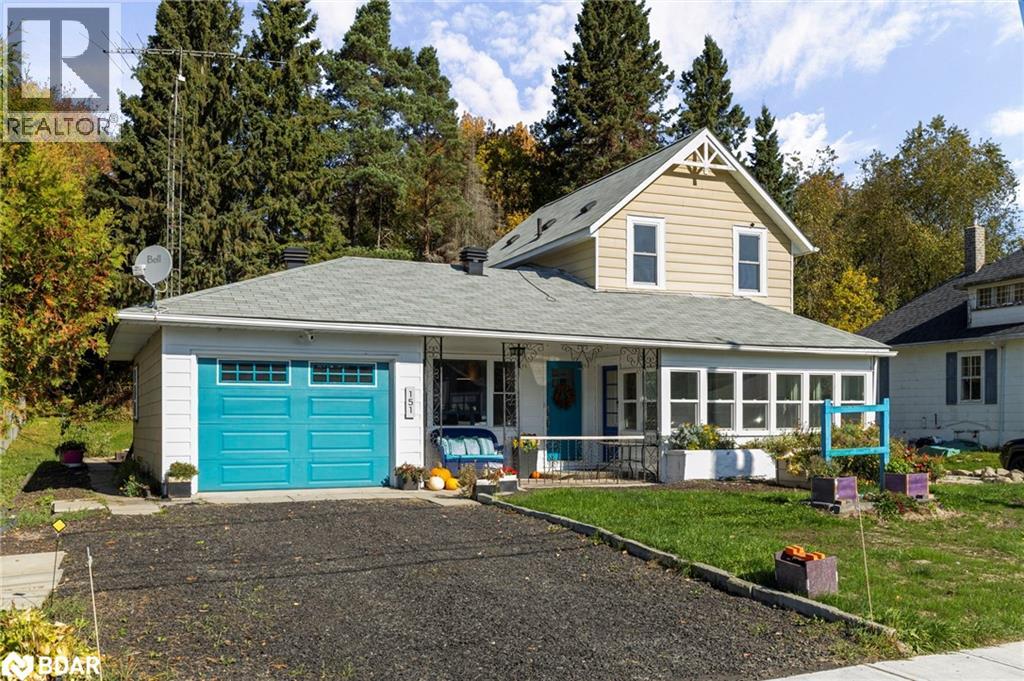 151 Huston Street, Burk's Falls, Ontario  P0A 1C0 - Photo 2 - 40774747