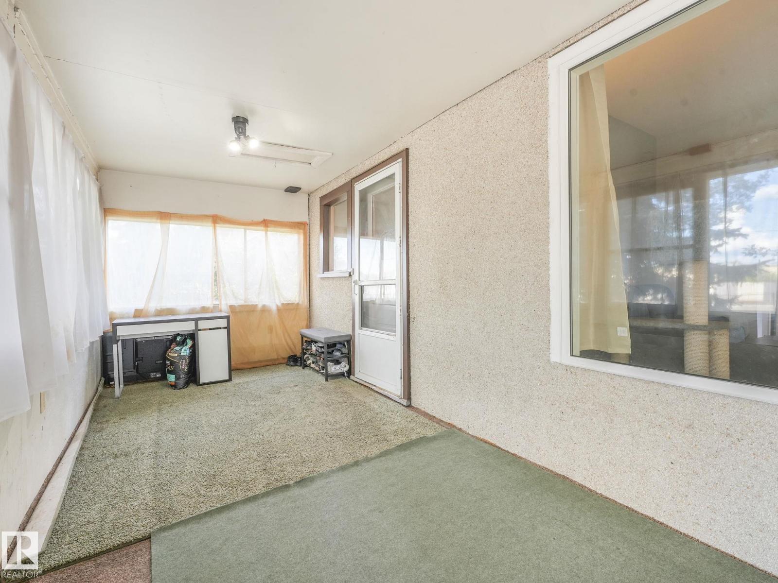 11408 81 St Nw, Edmonton, Alberta  T5B 2R6 - Photo 6 - E4451763