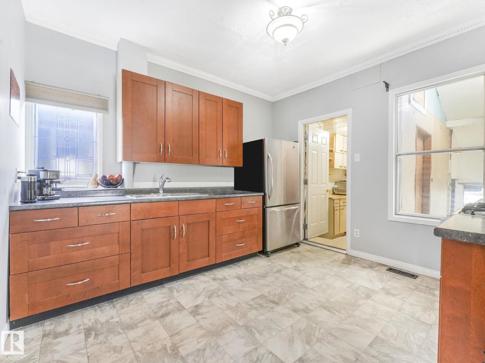 11408 81 St Nw, Edmonton, Alberta  T5B 2R6 - Photo 16 - E4451763