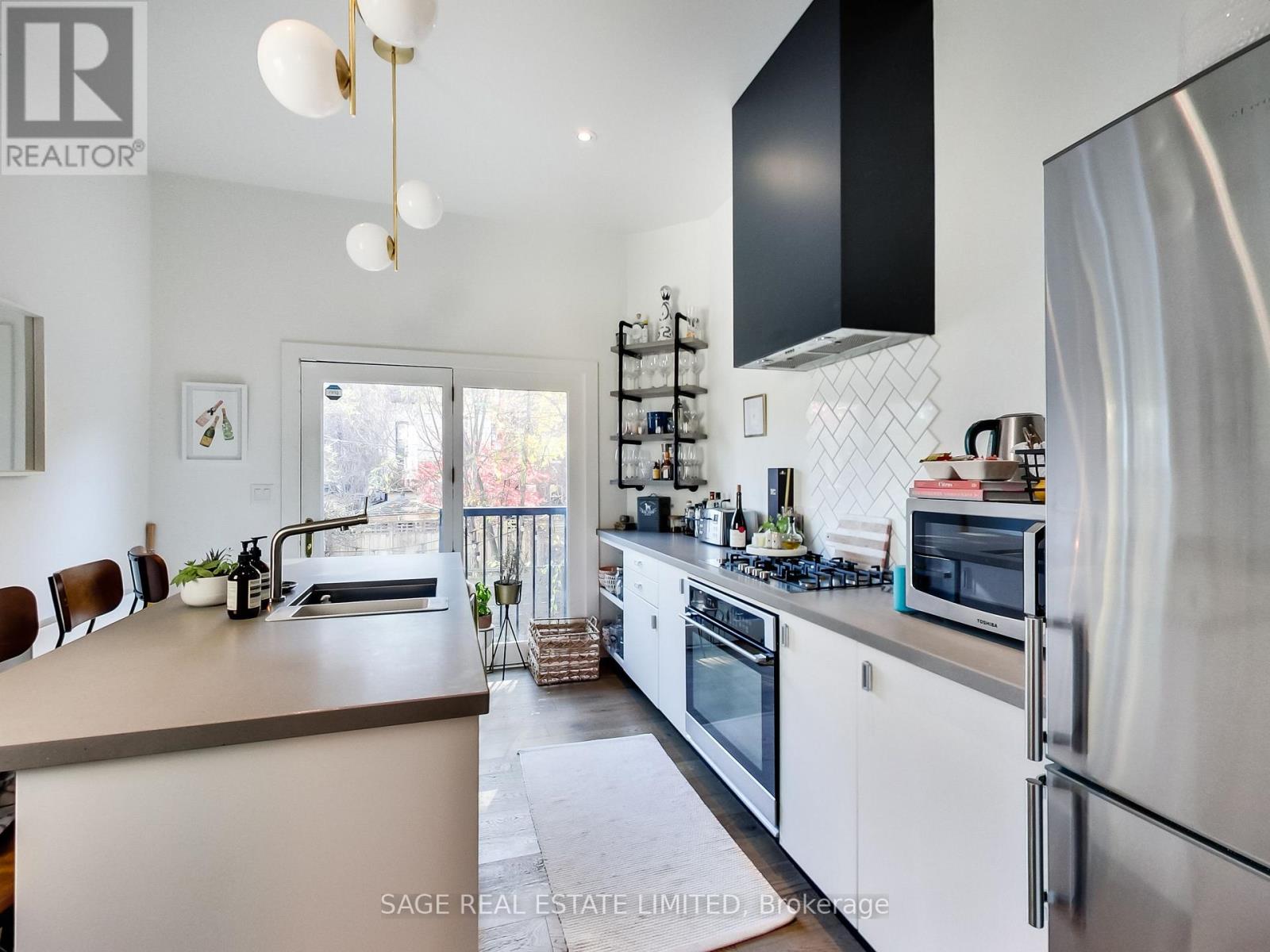 A (Main) - 39 Salisbury Avenue, Toronto, Ontario  M4X 1C5 - Photo 7 - C12481450
