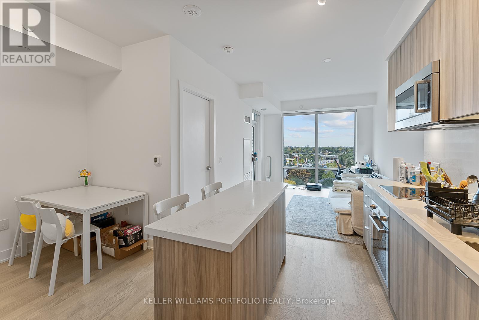 808 - 2 Teagarden Court, Toronto, Ontario  M2N 0L6 - Photo 4 - C12481488