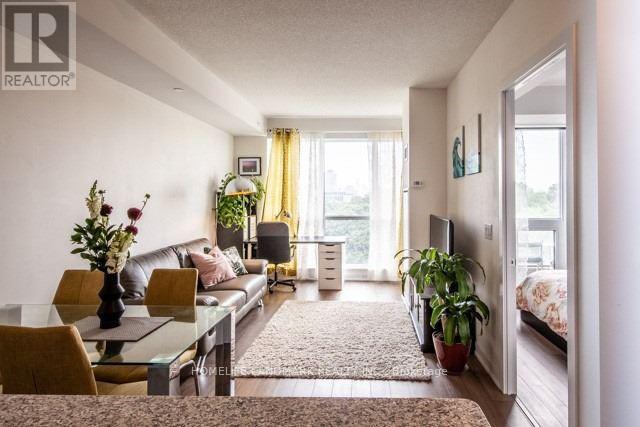 704 - 60 Berwick Avenue, Toronto, Ontario  M5P 0A3 - Photo 2 - C12481506