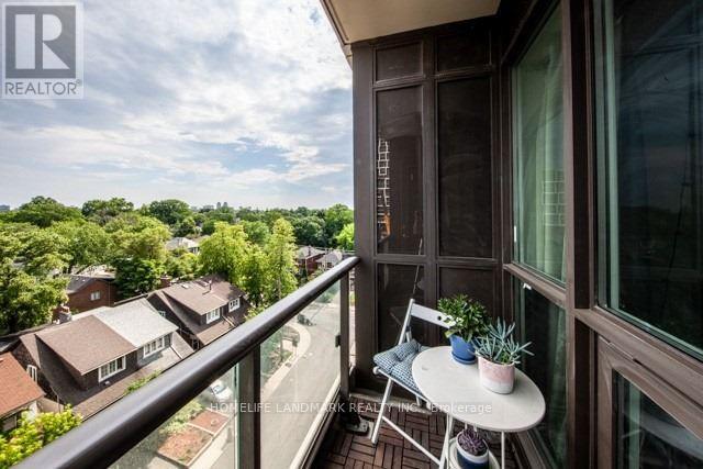 704 - 60 Berwick Avenue, Toronto, Ontario  M5P 0A3 - Photo 8 - C12481506