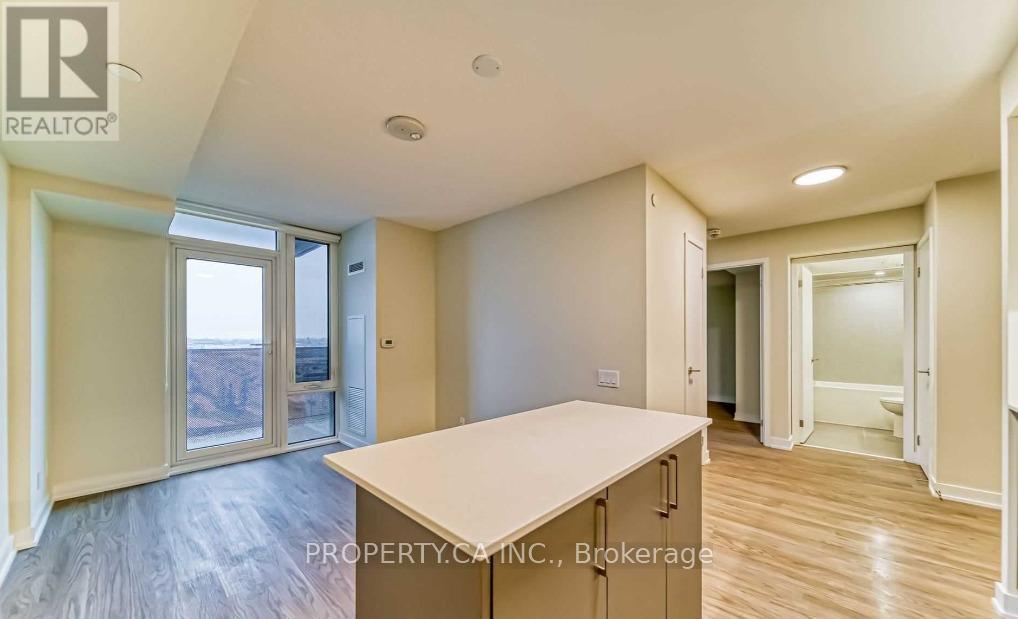 914 - 38 MONTE KWINTER COURT, Toronto, Ontario