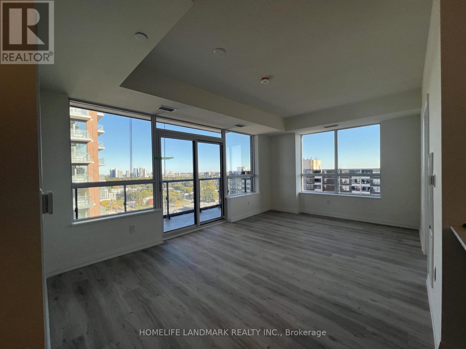 1607 - 3260 SHEPPARD AVENUE E, Toronto, Ontario