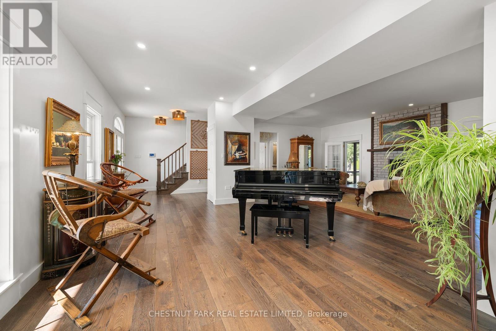 4698 County Road 8, Prince Edward County, Ontario  K0K 2T0 - Photo 13 - X12413046