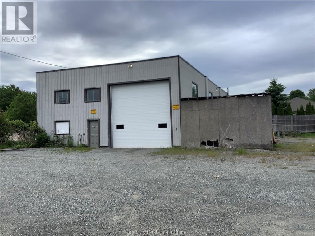 2280 Celine Street, Sudbury, Ontario P3E 0C9 - Photo 1 - 2125377