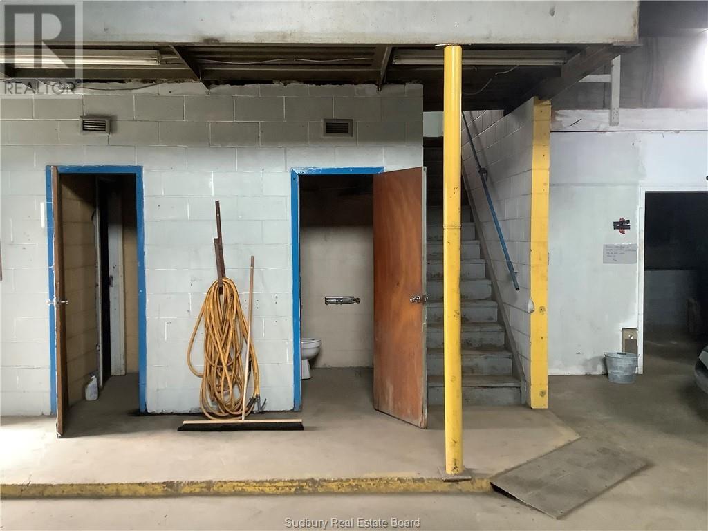 2280 Celine Street, Sudbury, Ontario P3E 0C9 - Photo 11 - 2125377