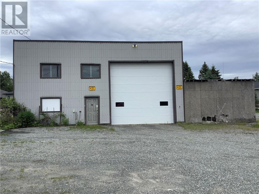 2280 Celine Street, Sudbury, Ontario P3E 0C9 - Photo 17 - 2125377