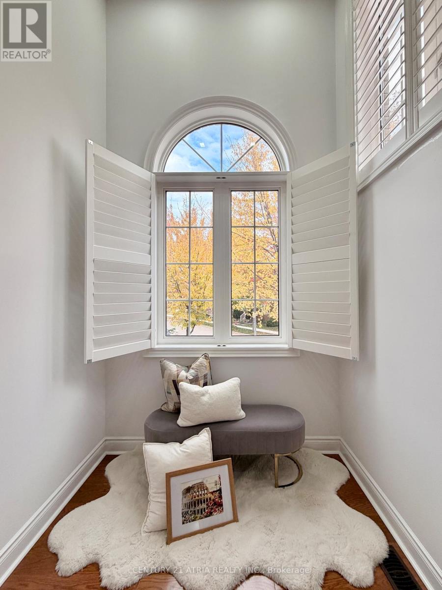 14 West Normandy Drive, Markham, Ontario  L6B 0A8 - Photo 15 - N12481475