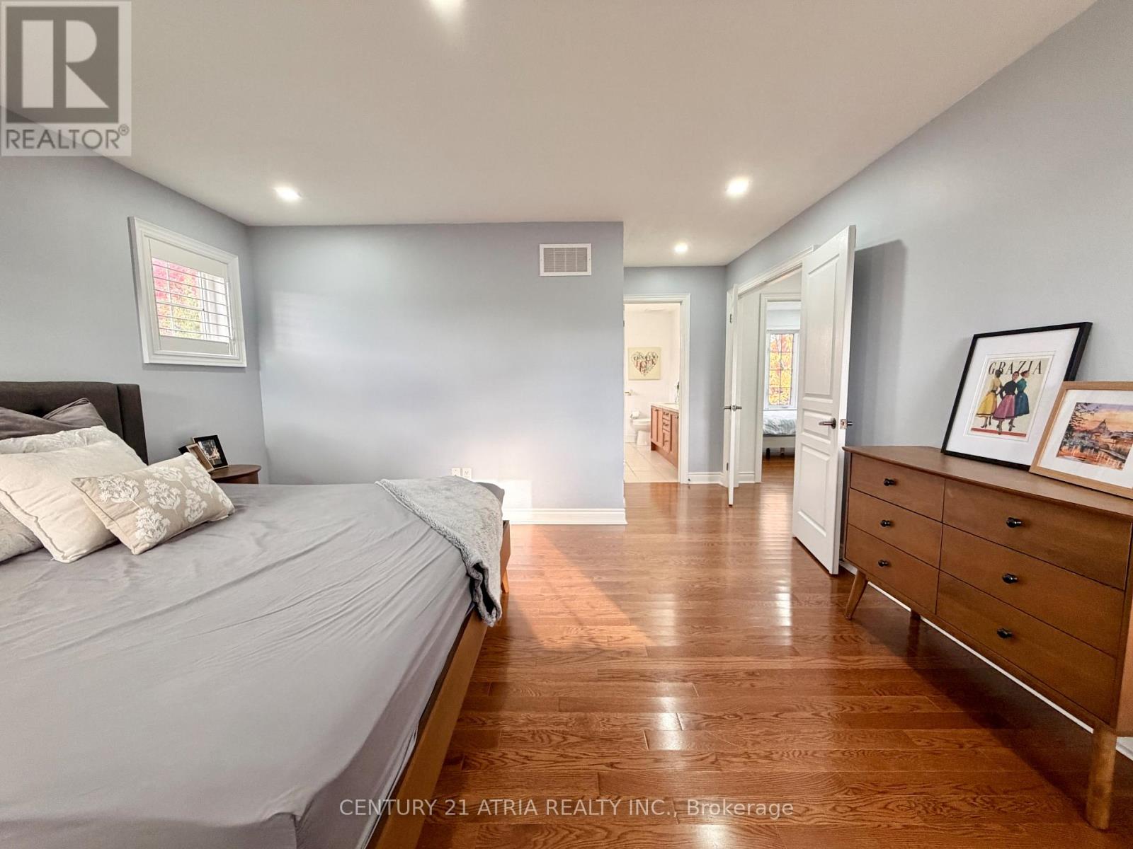 14 West Normandy Drive, Markham, Ontario  L6B 0A8 - Photo 19 - N12481475