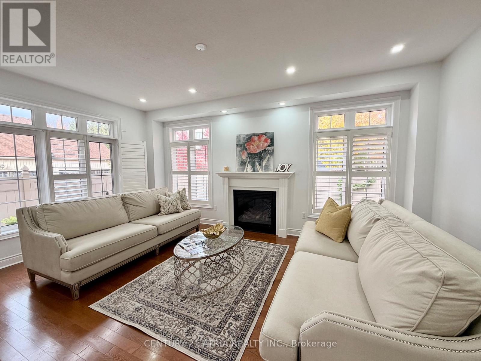 14 West Normandy Drive, Markham, Ontario  L6B 0A8 - Photo 3 - N12481475