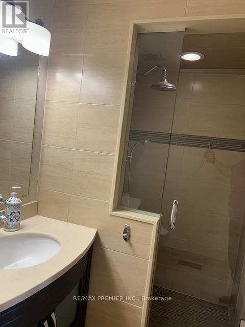 56 Isa Court, Vaughan, Ontario  L4H 1J4 - Photo 16 - N12481484
