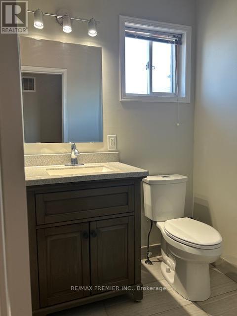 56 Isa Court, Vaughan, Ontario  L4H 1J4 - Photo 20 - N12481484