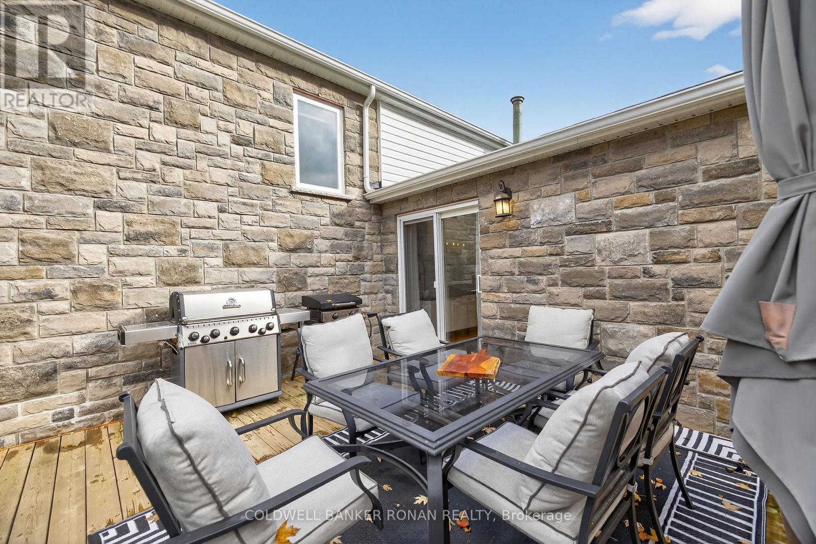 4 Thomas Street, New Tecumseth (Beeton), Ontario  L0G 1A0 - Photo 40 - N12481501