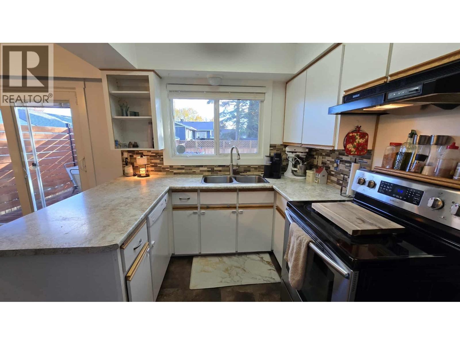 771 Youngs Avenue, Prince George, British Columbia  V2M 3V5 - Photo 12 - R3057831