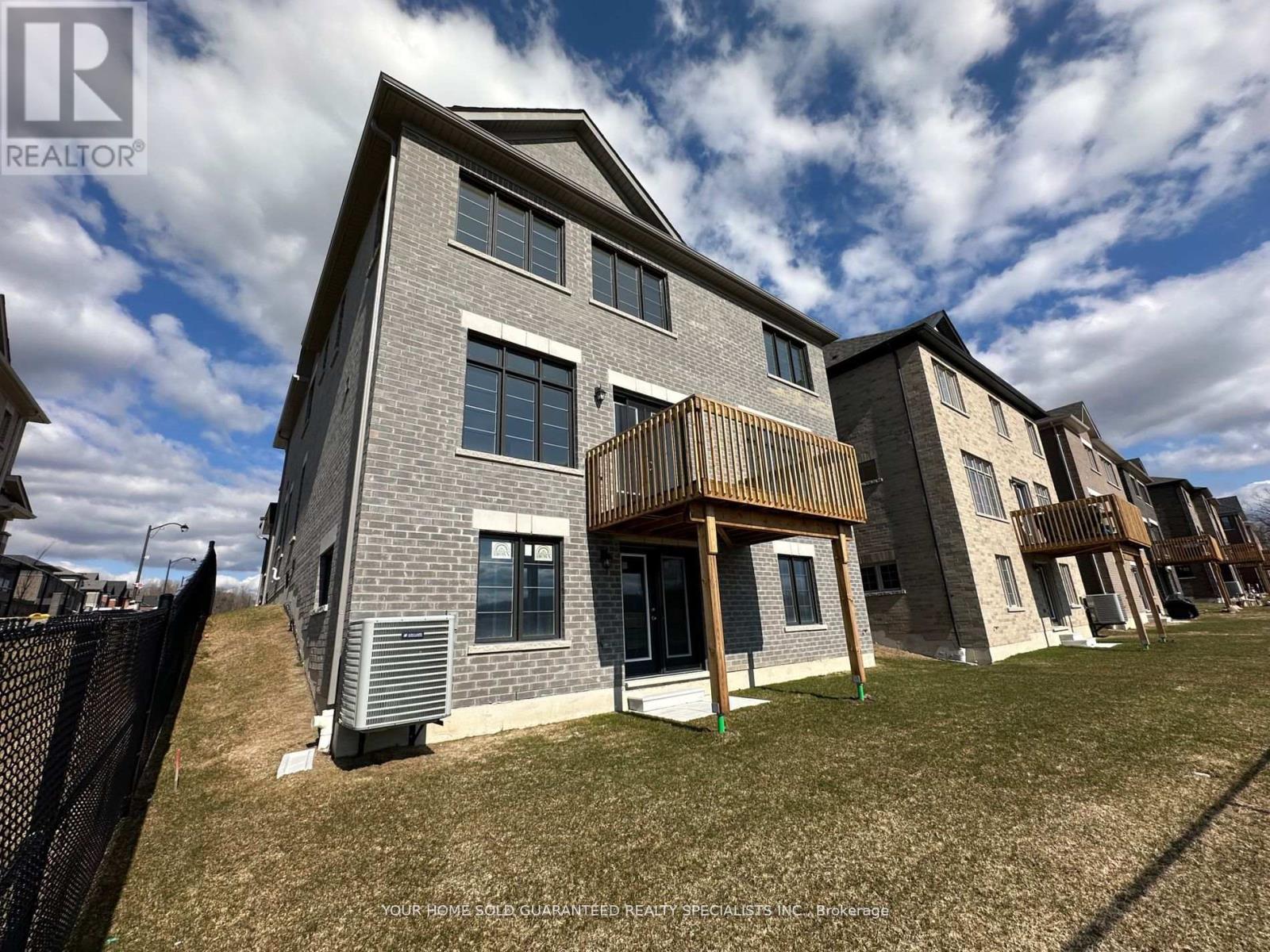 62 Calypso Avenue, Springwater, Ontario  L0L 1Y3 - Photo 20 - S12481433