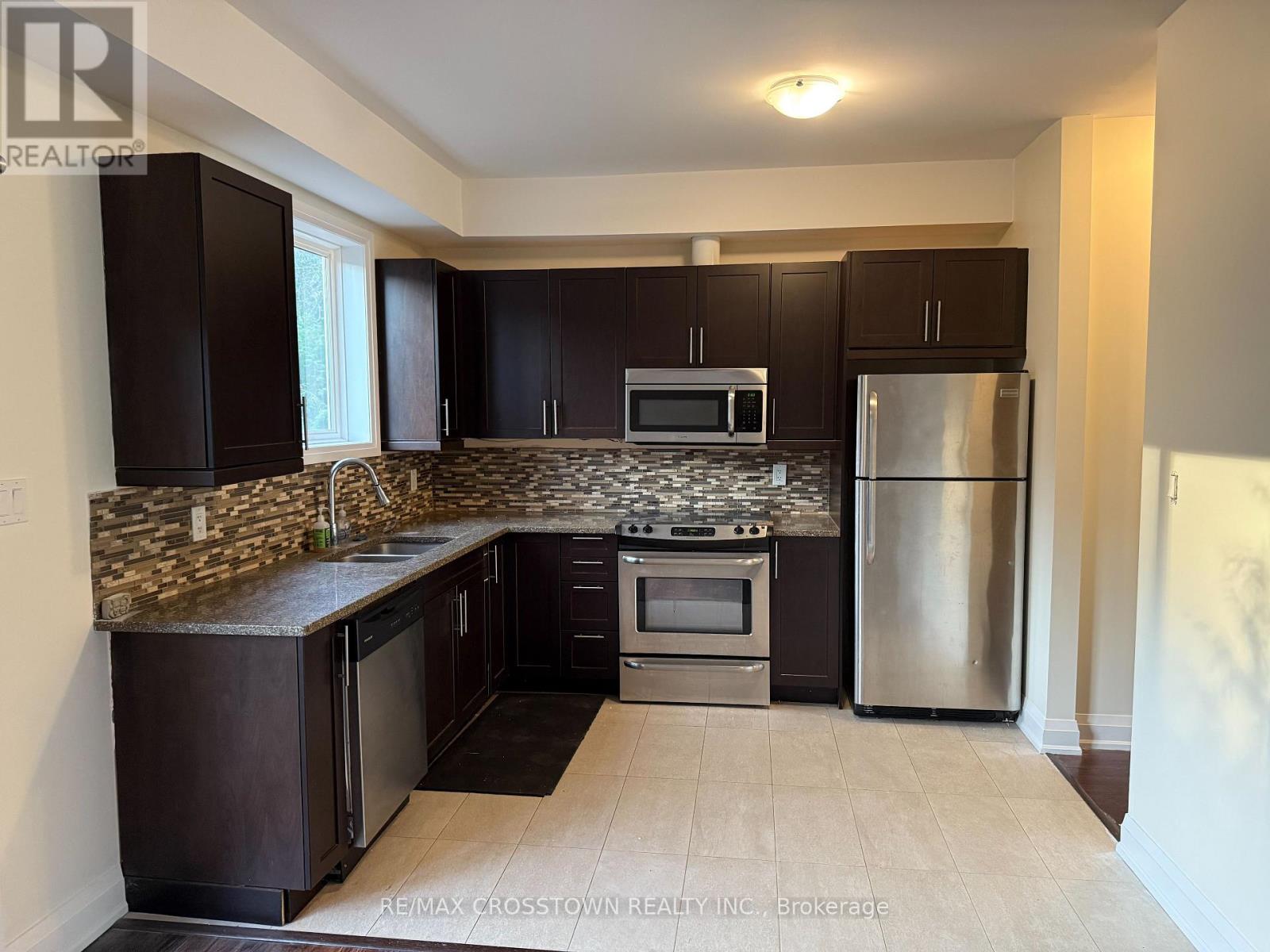5 - 376 Blake Street, Barrie (Codrington), Ontario  L0K 1S0 - Photo 6 - S12481490