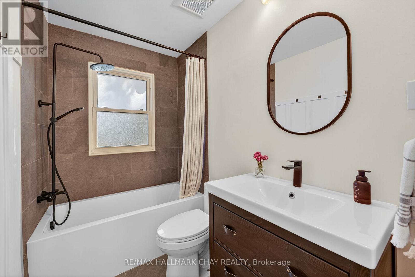 255 Codrington Street, Barrie, Ontario  L4M 1S6 - Photo 19 - S12481522