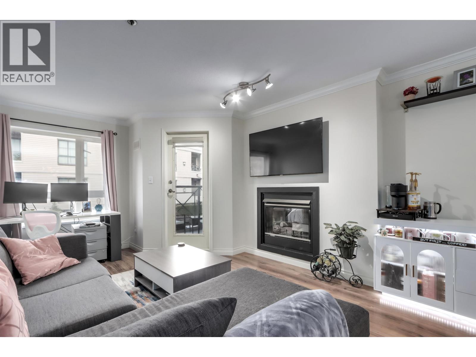 202 2335 Whyte Avenue, Port Coquitlam, British Columbia  V3C 2A3 - Photo 5 - R3060155