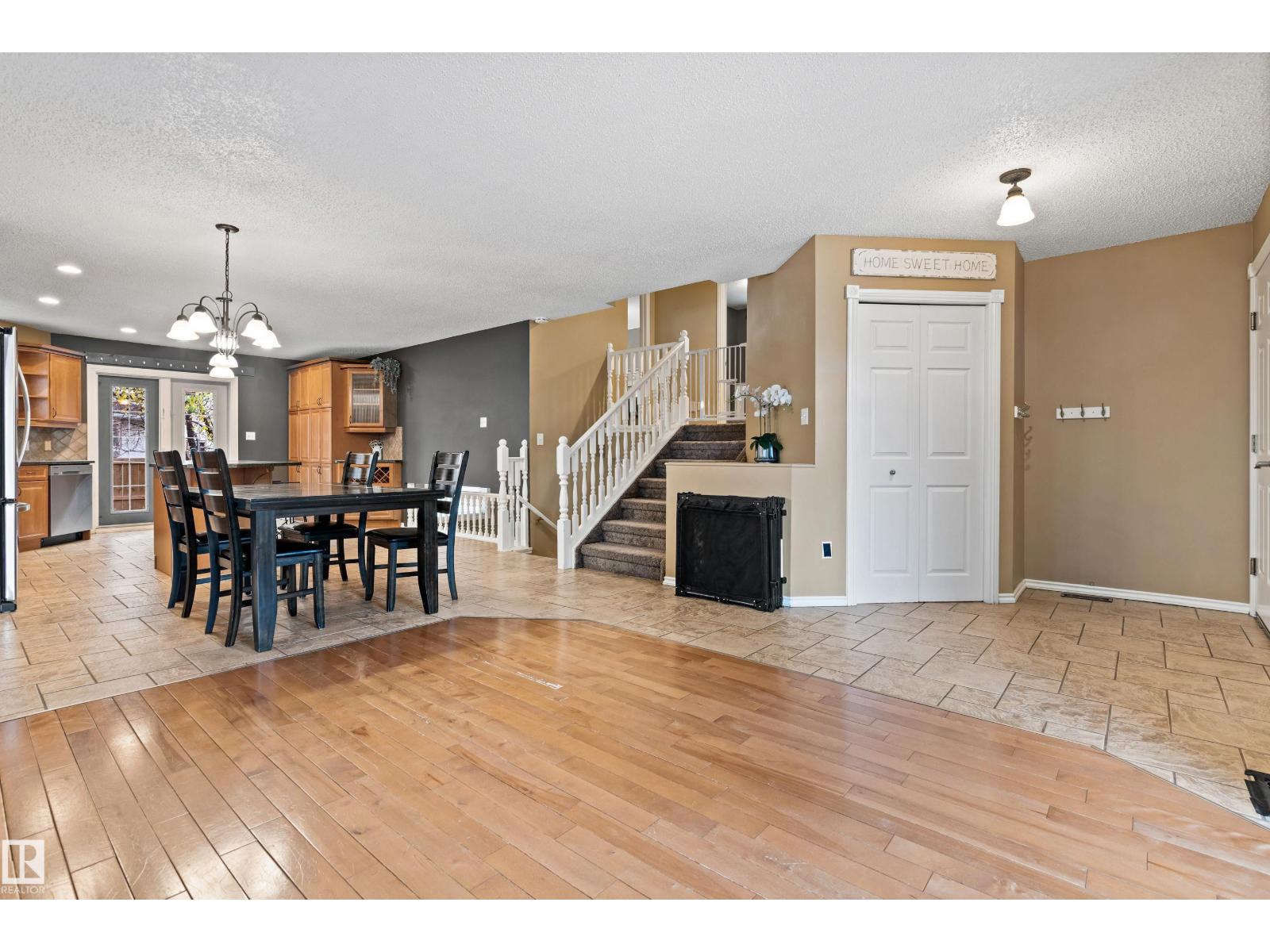 99 Arlington Dr, St. Albert, Alberta  T8N 5P4 - Photo 5 - E4463436