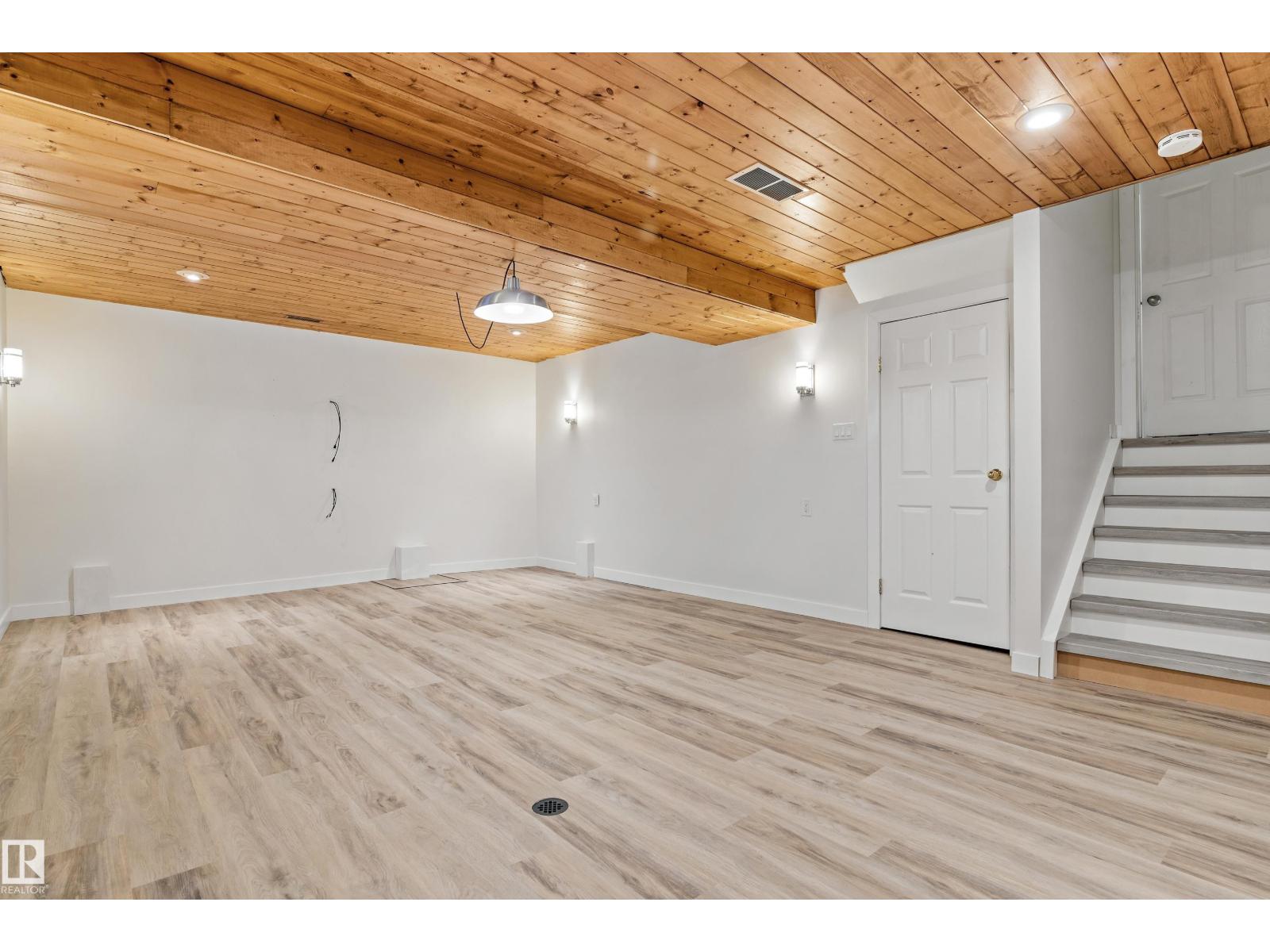 99 Arlington Dr, St. Albert, Alberta  T8N 5P4 - Photo 31 - E4463436