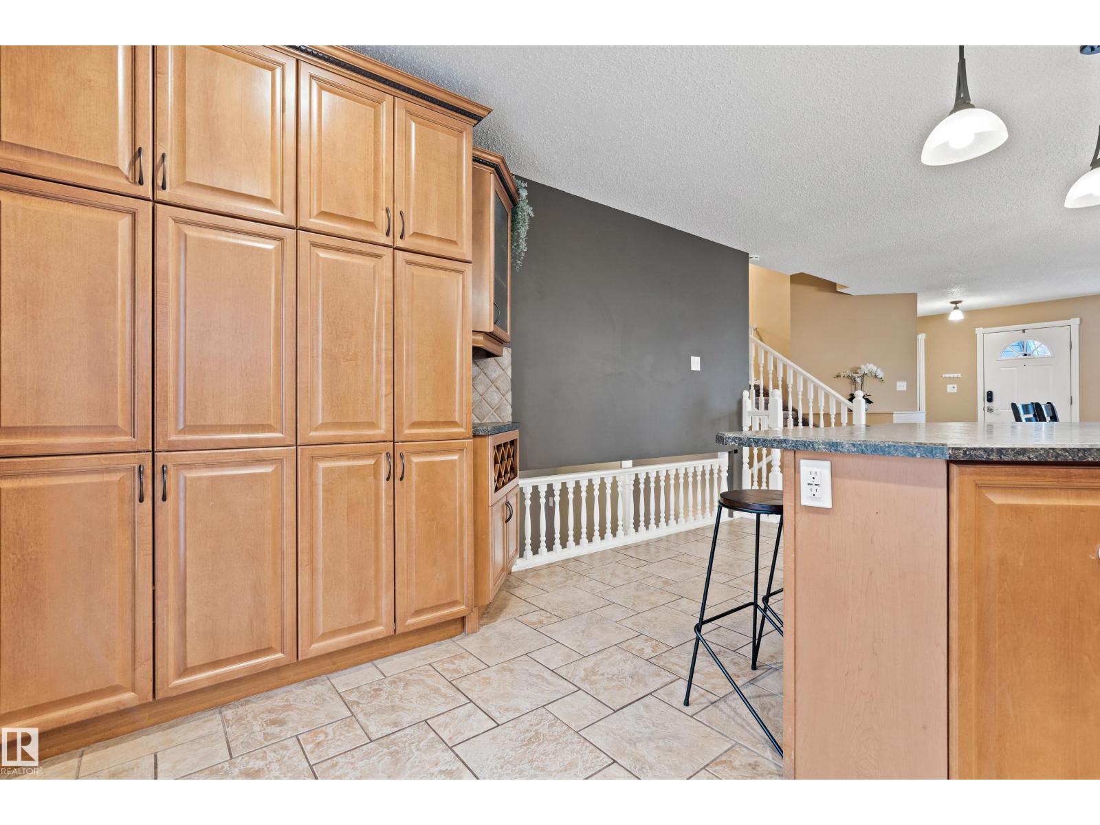 99 Arlington Dr, St. Albert, Alberta  T8N 5P4 - Photo 14 - E4463436