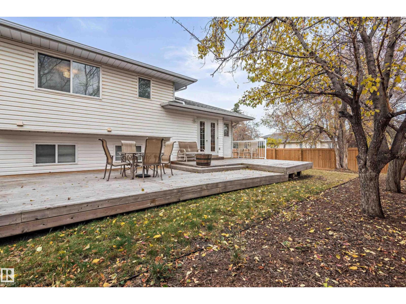 99 Arlington Dr, St. Albert, Alberta  T8N 5P4 - Photo 39 - E4463436