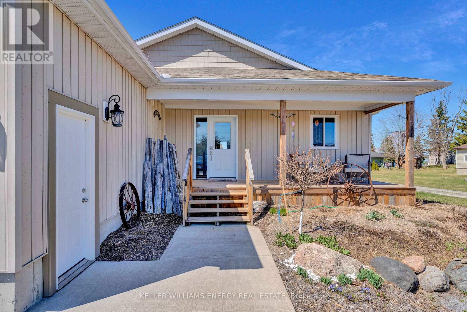 1649 County Road 15, Prince Edward County, Ontario  K0K 1W0 - Photo 2 - X12481553