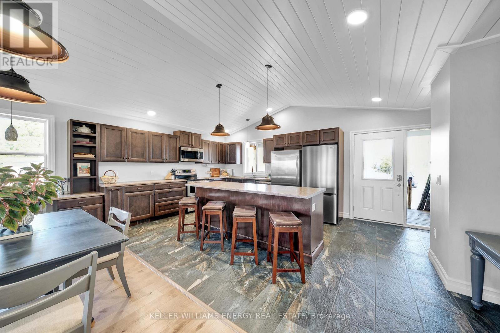 1649 County Road 15, Prince Edward County, Ontario  K0K 1W0 - Photo 7 - X12481553