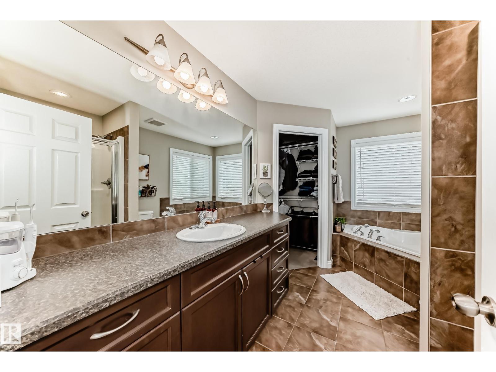 53 Voleta Co, Spruce Grove, Alberta  T7X 0J8 - Photo 33 - E4463447
