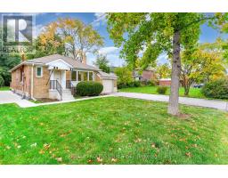 6 SARALOU COURT, Toronto, Ontario