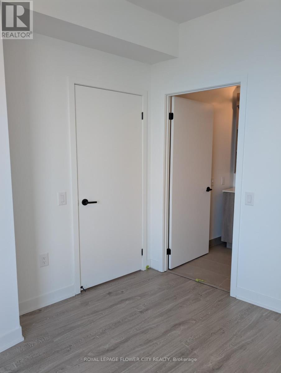 1708 - 2495 Eglinton Avenue W, Mississauga, Ontario  L5M 2T2 - Photo 11 - W12481468