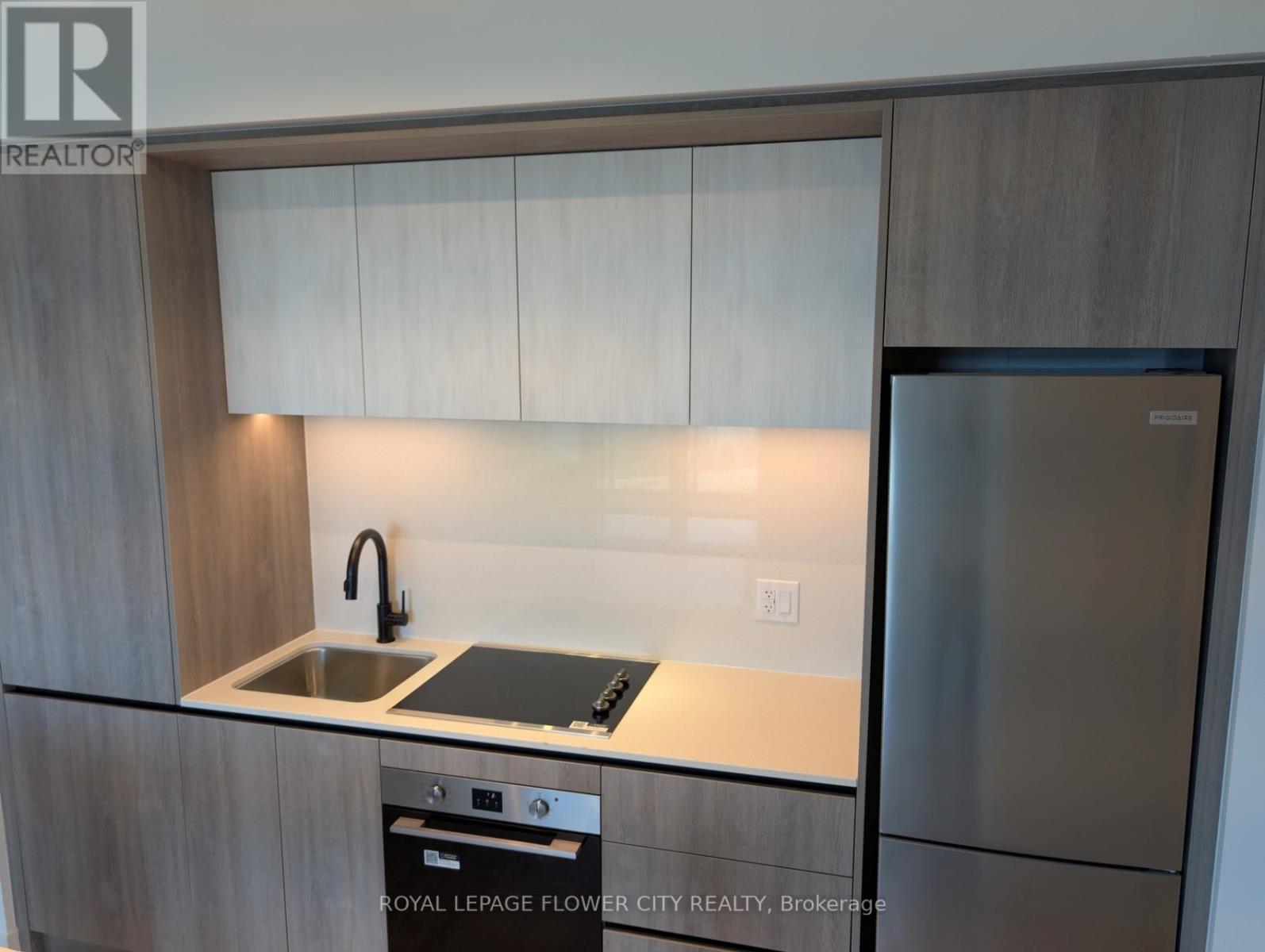 1708 - 2495 Eglinton Avenue W, Mississauga, Ontario  L5M 2T2 - Photo 4 - W12481468