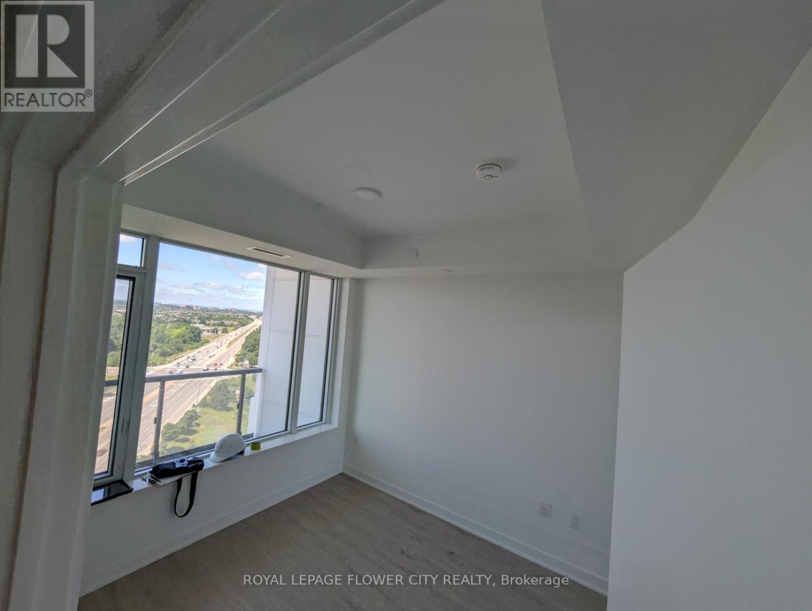1708 - 2495 Eglinton Avenue W, Mississauga, Ontario  L5M 2T2 - Photo 5 - W12481468