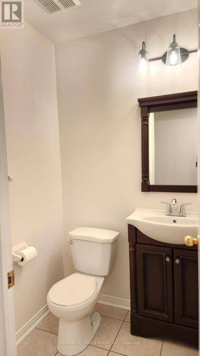 125 Fairhill Avenue, Brampton, Ontario  L7A 2Y8 - Photo 14 - W12481470