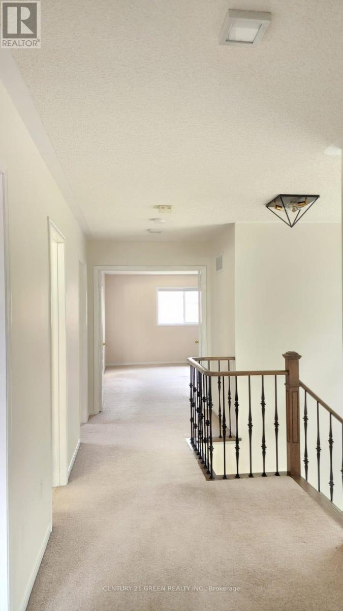 125 Fairhill Avenue, Brampton, Ontario  L7A 2Y8 - Photo 25 - W12481470