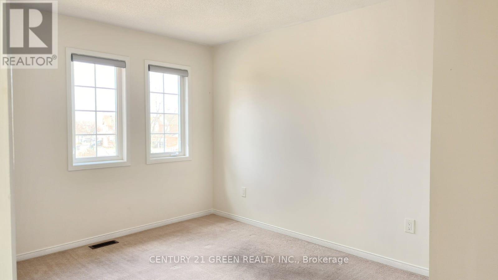 125 Fairhill Avenue, Brampton, Ontario  L7A 2Y8 - Photo 27 - W12481470
