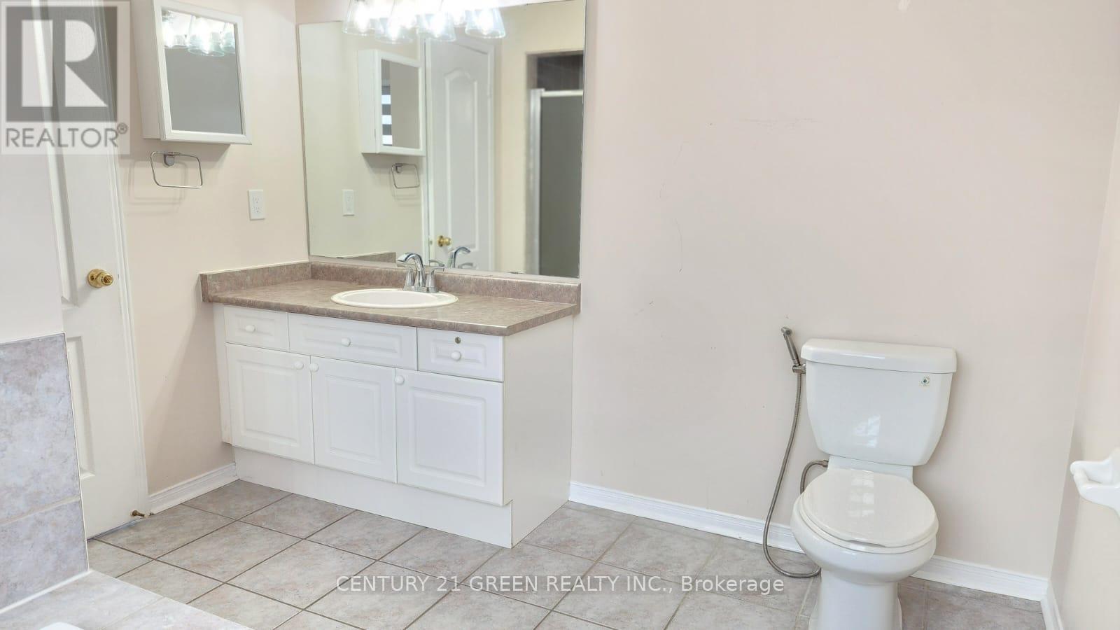 125 Fairhill Avenue, Brampton, Ontario  L7A 2Y8 - Photo 28 - W12481470