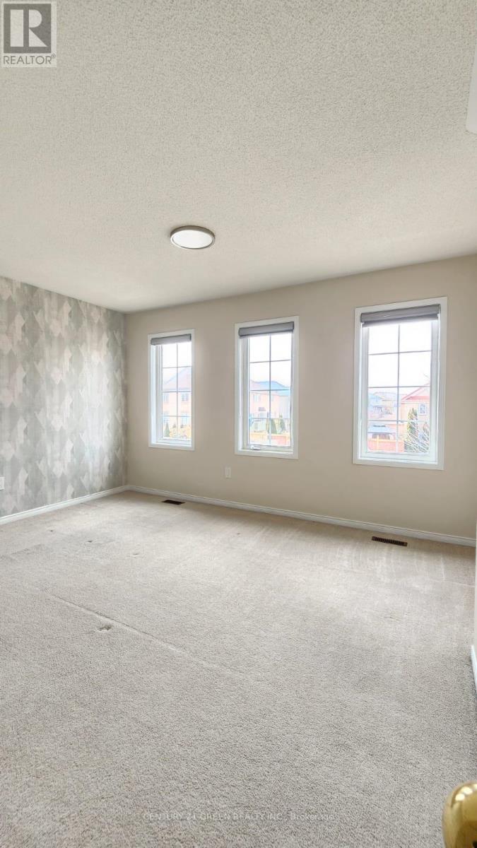 125 Fairhill Avenue, Brampton, Ontario  L7A 2Y8 - Photo 35 - W12481470