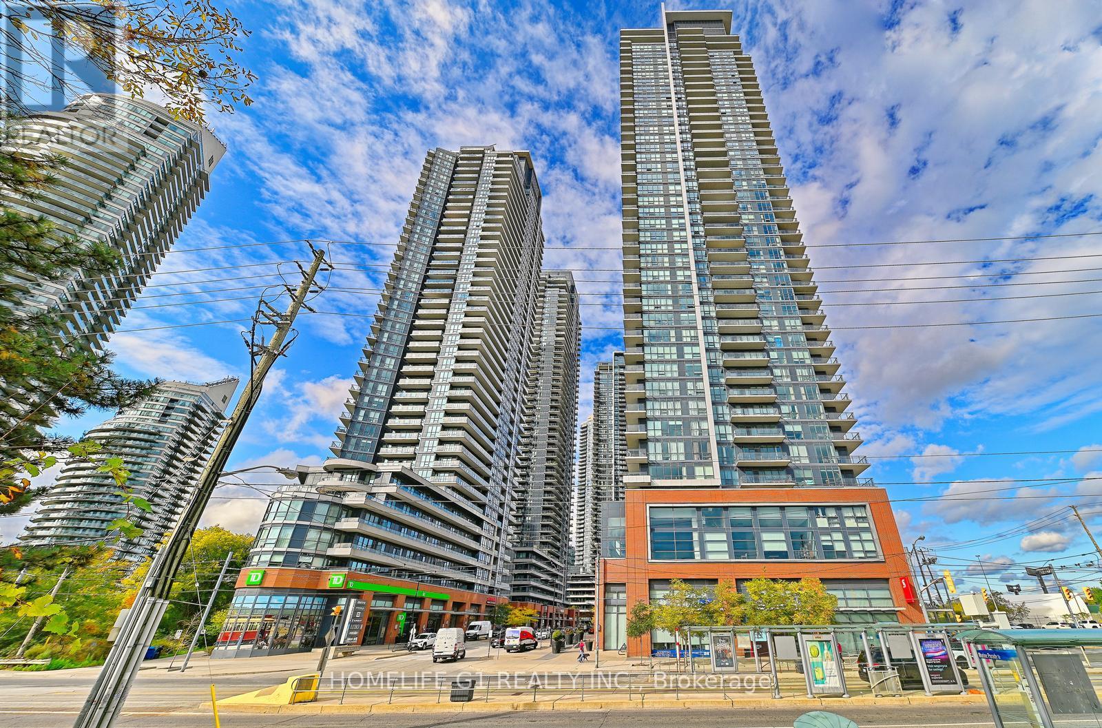 8 - 2212 LAKESHORE BOULEVARD, Toronto, Ontario