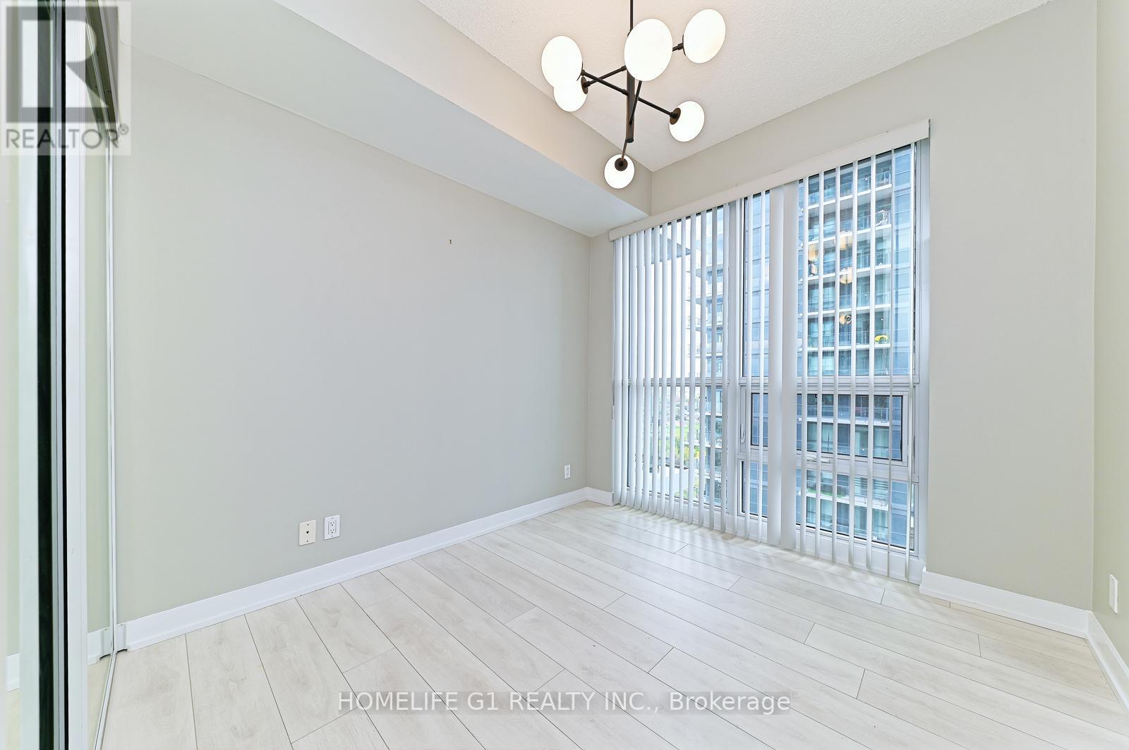 8 - 2212 Lakeshore Boulevard, Toronto, Ontario  M8V 0C2 - Photo 11 - W12481473