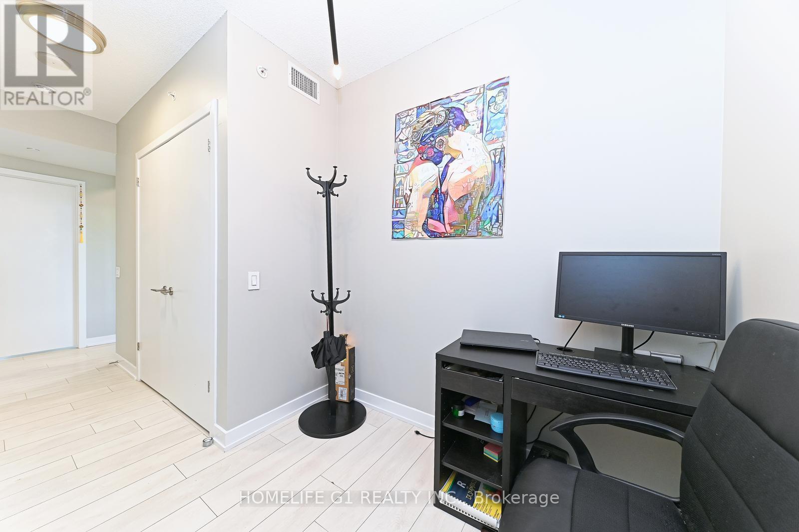 8 - 2212 Lakeshore Boulevard, Toronto, Ontario  M8V 0C2 - Photo 9 - W12481473