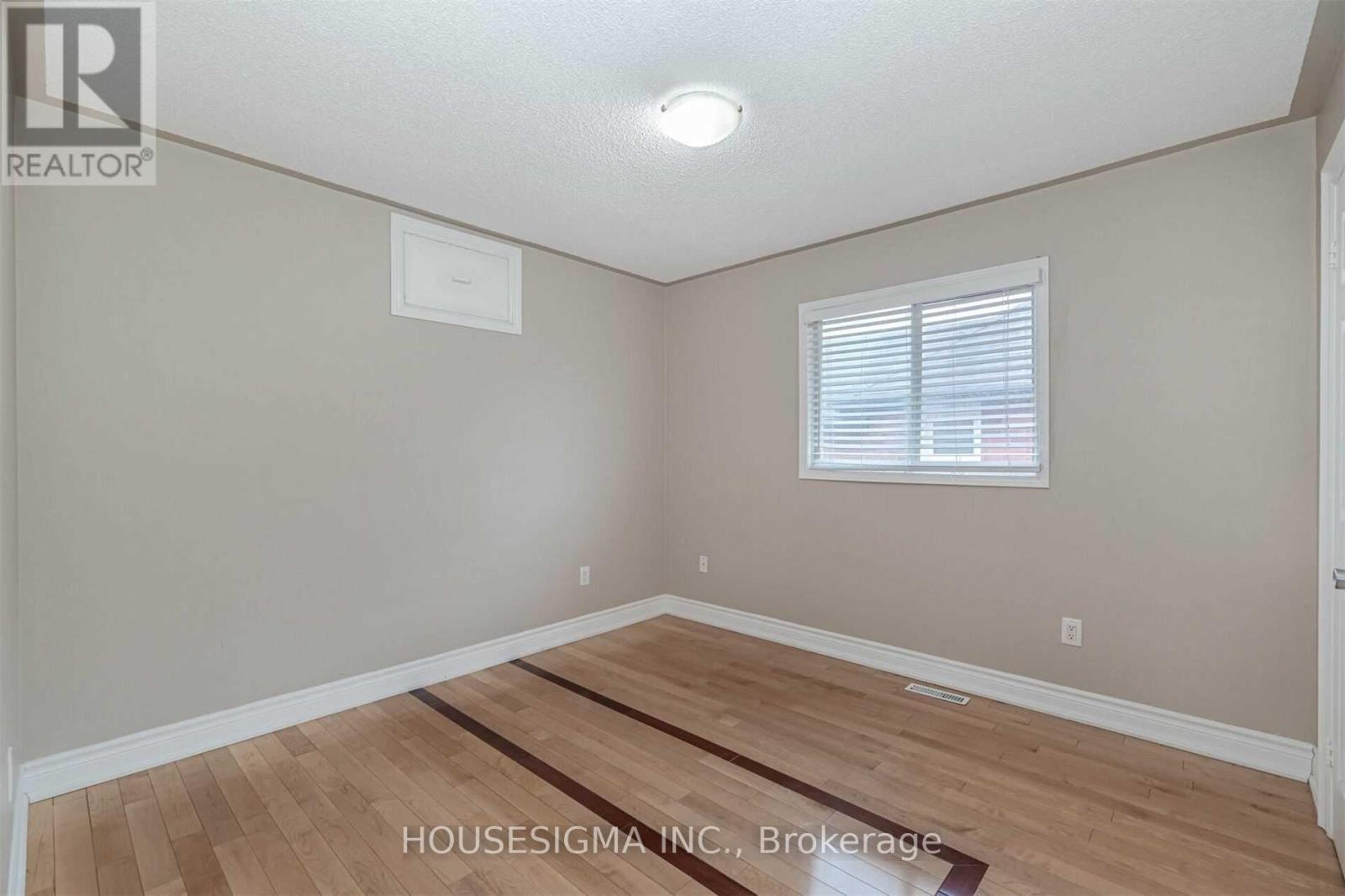 Upper - 10 Palmolive Street, Brampton, Ontario  L6R 1P4 - Photo 17 - W12481476