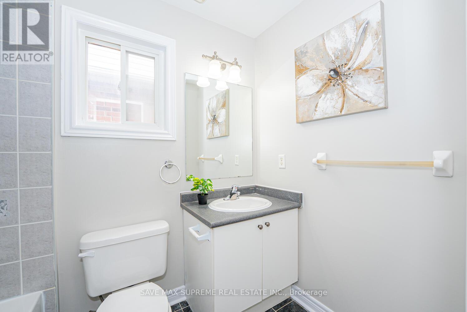 74 Ridgemore Crescent, Brampton, Ontario  L7A 2L5 - Photo 34 - W12481477