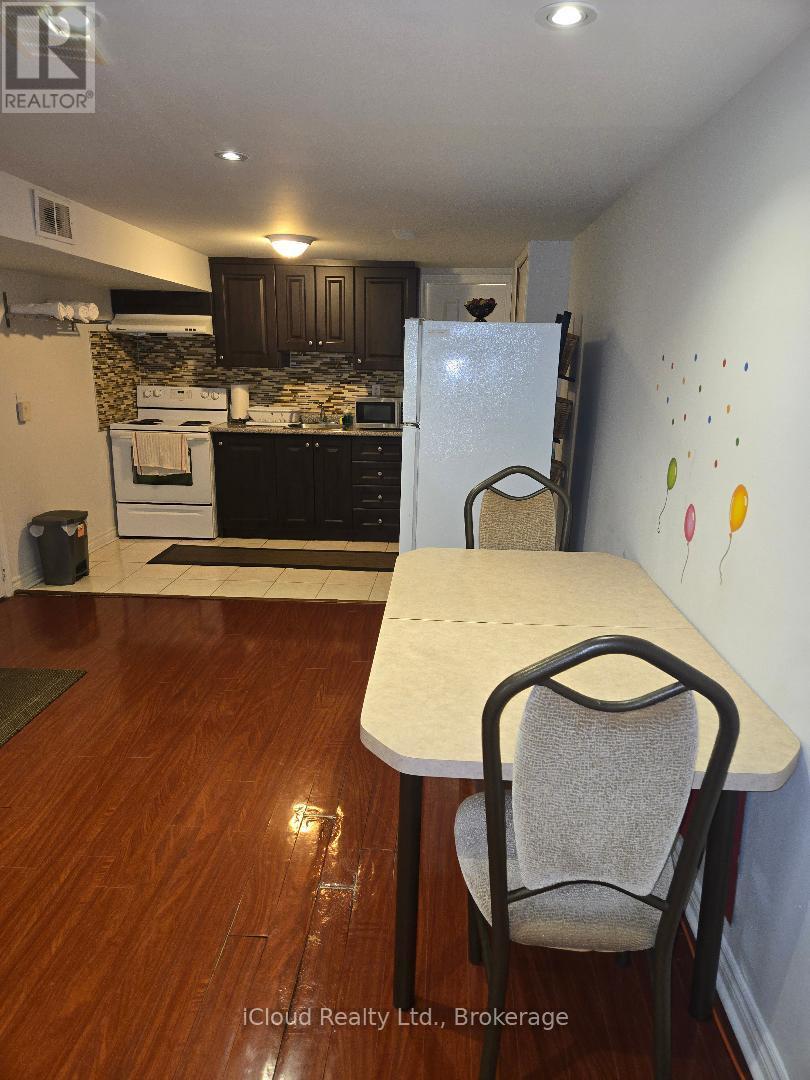 Basement - 1659 Summergrove Crescent, Mississauga, Ontario  L5M 3Z6 - Photo 6 - W12481482